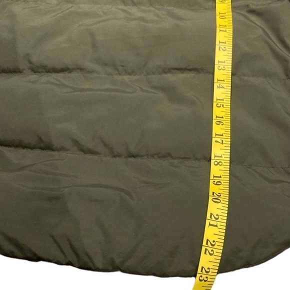 Abercrombie & Fitch - Women’s Puffer Jacket - Picture 11 of 13